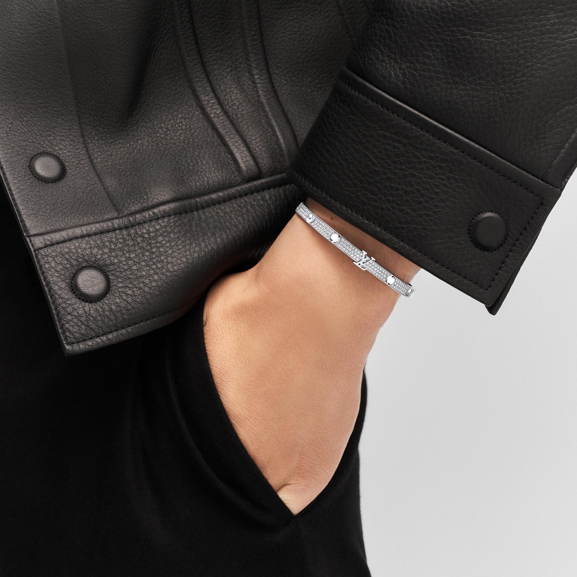 バングル アンプラント LV（ホワイトゴールド×ダイヤモンド） ｜ルイ